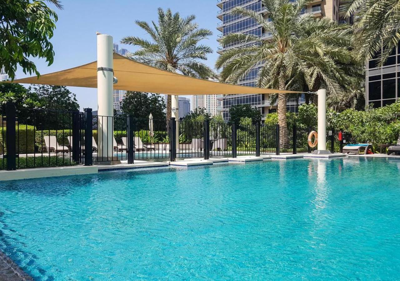 Nasma Luxury Stays - Fantastic Burj Khalifa View From This Fancy Condo Dubai Esterno foto