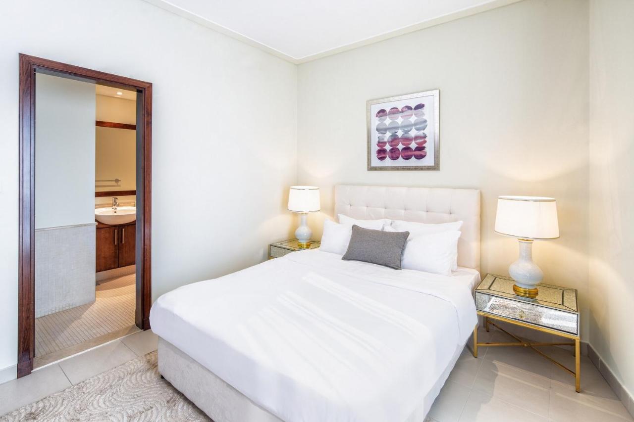 Nasma Luxury Stays - Fantastic Burj Khalifa View From This Fancy Condo Dubai Esterno foto
