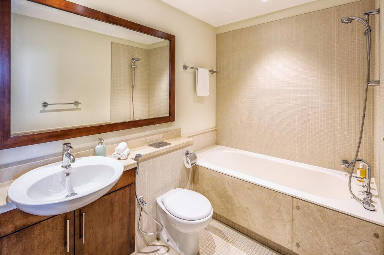 Nasma Luxury Stays - Fantastic Burj Khalifa View From This Fancy Condo Dubai Esterno foto